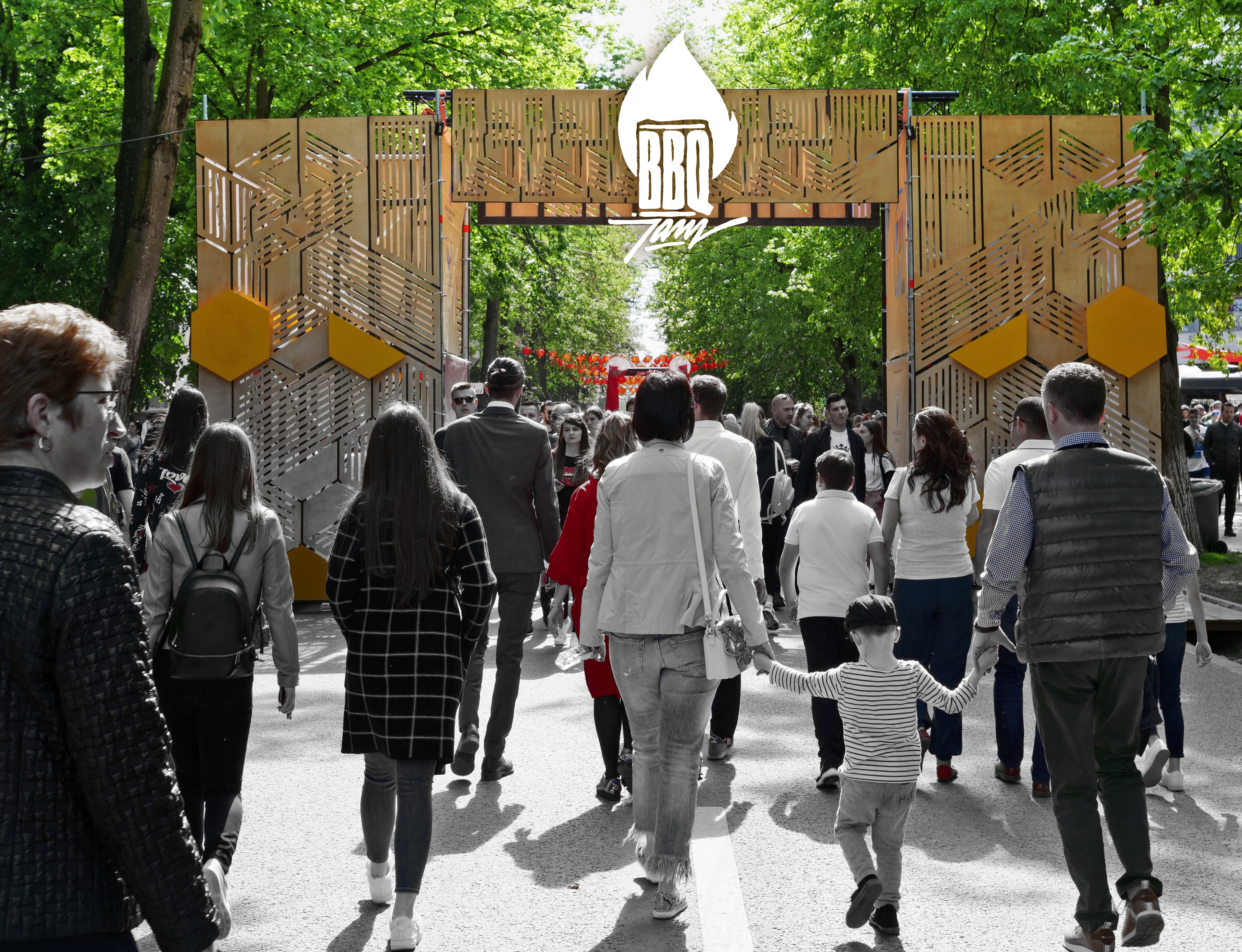 BBQ JAM entrance installation